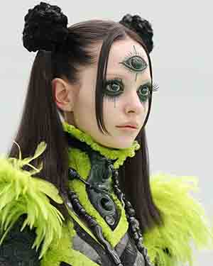 Halloween Costumes For Weird Girls